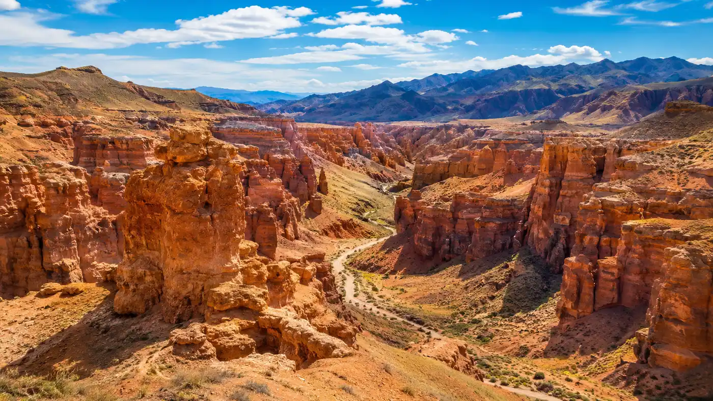 Météo du Canyon Charyn : Meilleur moment pour visiter & Guide saisonnier